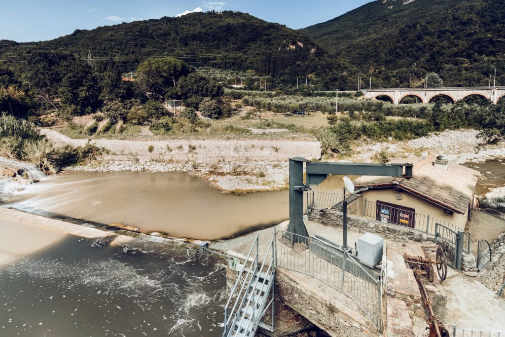 Centrale Idroelettrica A Prato